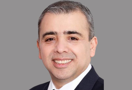 Staying Resilient with Seamless Adaptability