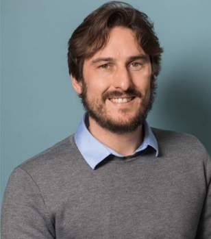 Optimize end-to-end supply chain with logistics 4.0