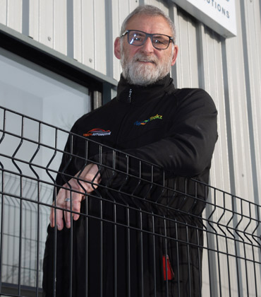 VisionTrakz: Pioneering Fleet Management Excellence through Innovation and Precision